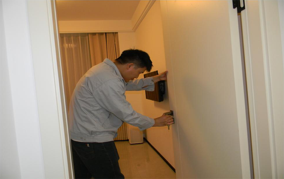 房门启闭检查